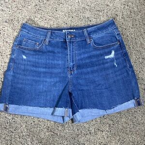 Sonoma Distressed Jean Shorts Sz 10 4.5” Inseam